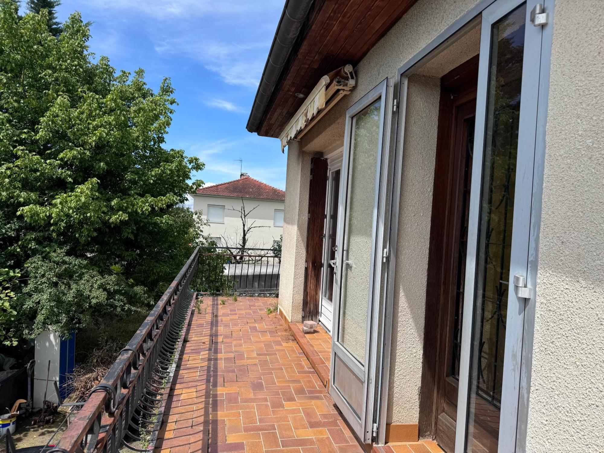 Spacieux Appartement Dans Villa Jonage Kültér fotó